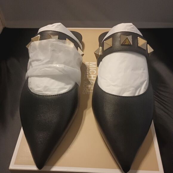 💯🔥MICHAEL KORS Women's Wren Flex Flat Studded Slip Ons, BLACK SIZE 6.5M🔥🔥N - Picture 2 of 9